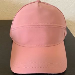 Lululemon Dash & Splash Cap II